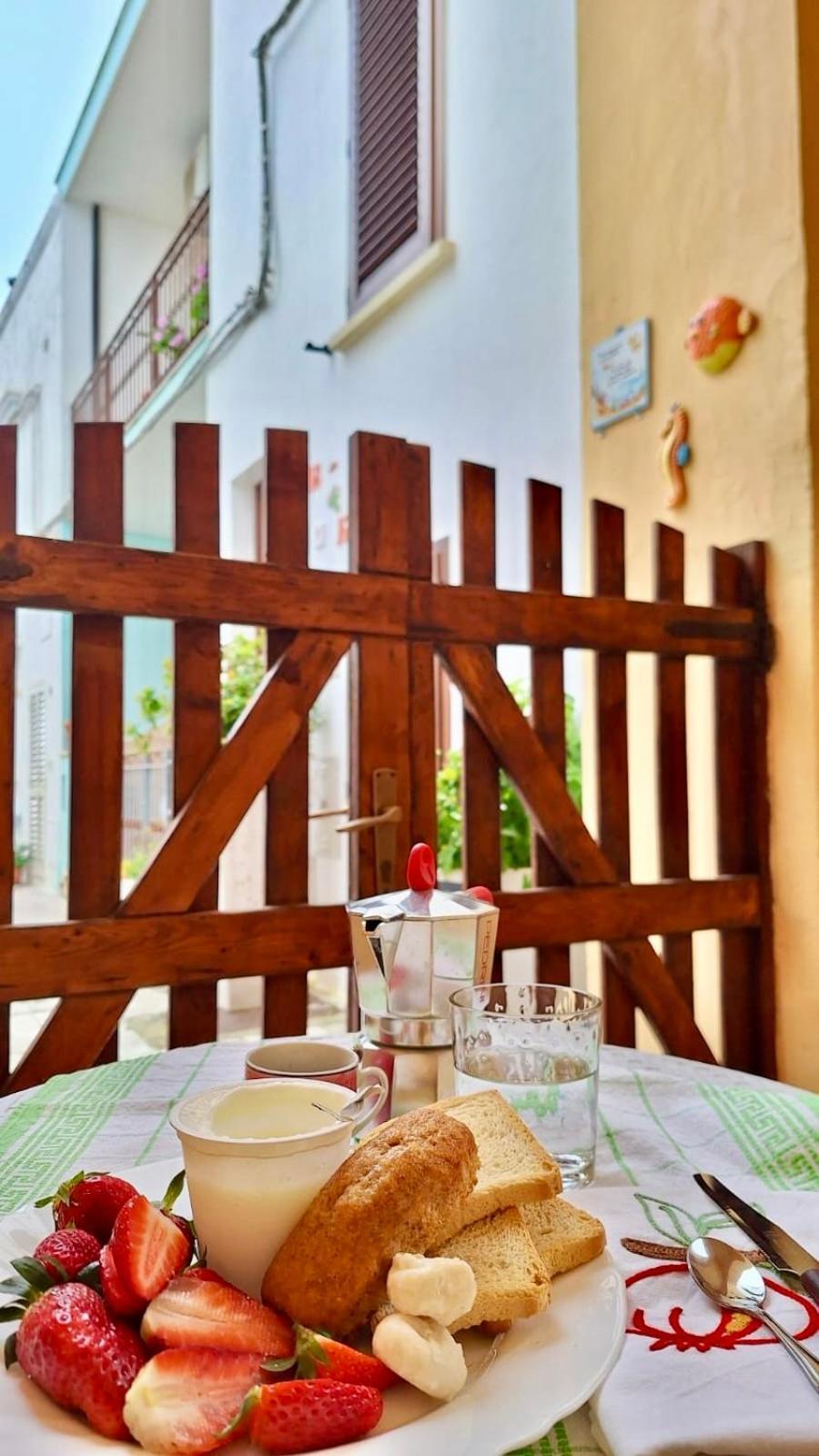 Bed & Breakfast Acquamarina Castro  Exterior photo